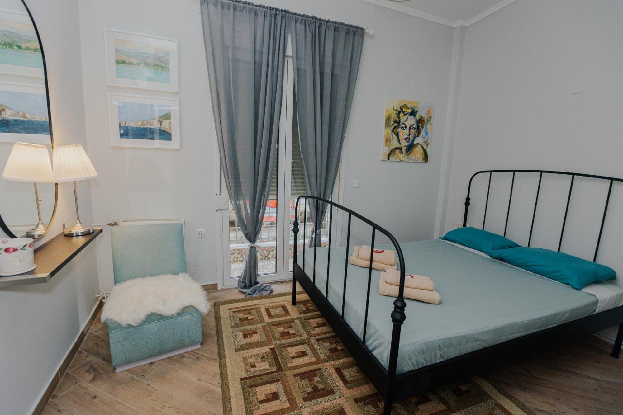 Debbies Διαμέρισμα Δίπλα Στο Νερό #2 ! Chalkida Exterior photo